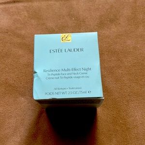 Ester Lauder resilience multi effect night